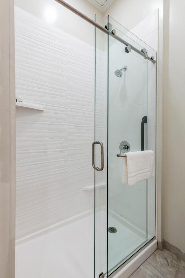 Inn At Blackstone Ngoại thất bức ảnh